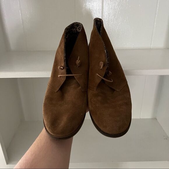 Lucky Brand Brown Suede Leather Round Toe Slip On Ankle Booties - Picture 4 of 8